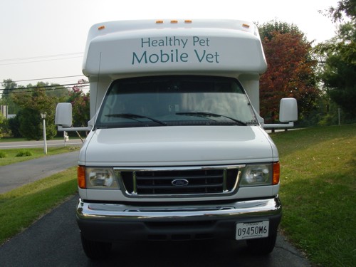 Tour of Healthy Pet Mobile Vet's mobile veterinary clinic.